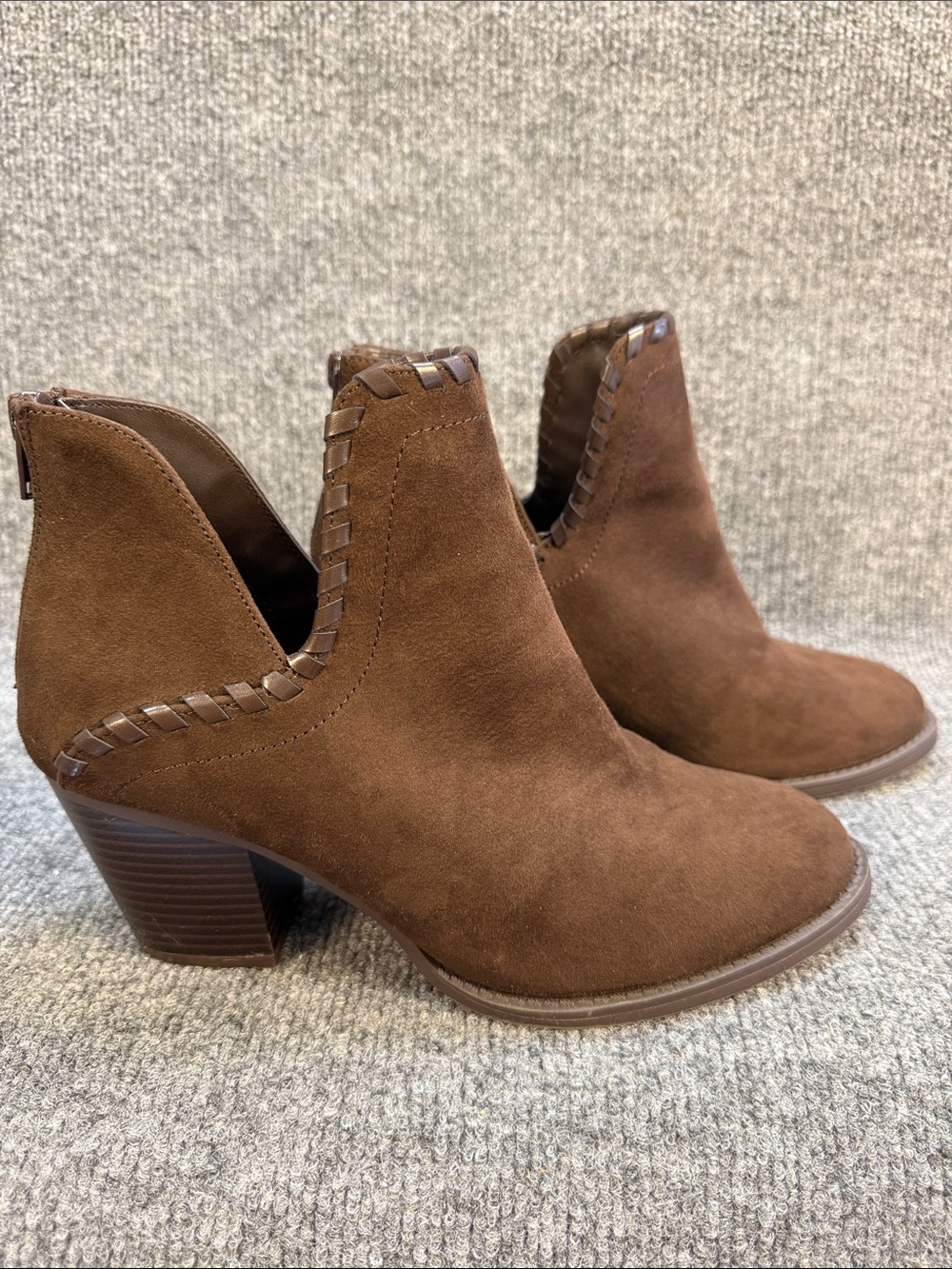 Market & Spruce Brown Suede Ankle Booties with Trim and Heel Zipper Size 8 New!